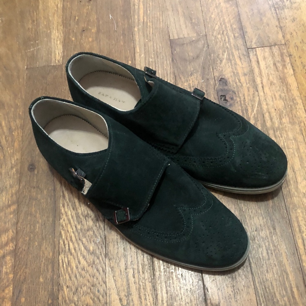 Green suede double buckle Zara monk shoes
